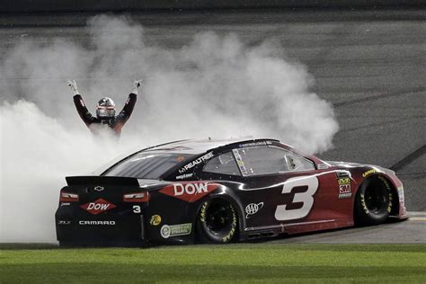 Austin Dillon wins Daytona 500, takes No. 3 back to victory lane | Las ...