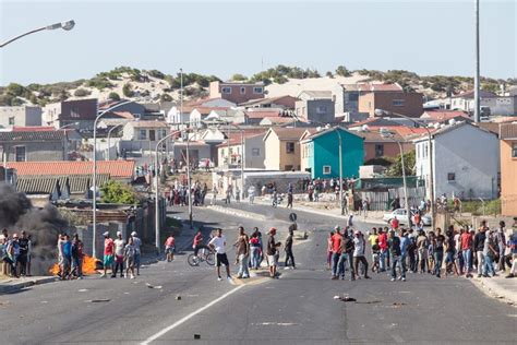 Covid-19: Roads Blocked, Rocks Thrown During Food Protest in Cape Town ...