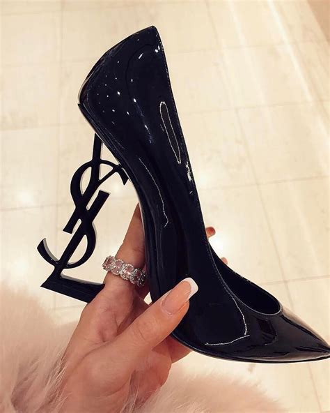 🦋What do you think of these by YSL??? #ysl | Heels, Louis vuitton shoes ...