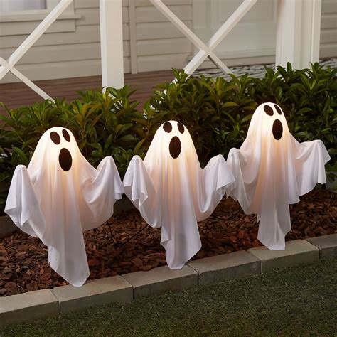 Outdoor Lighting Celebrate LED Ghost Yard Stake Lights Halloween ...