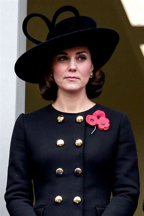 Kate Middleton - Remembrance Day Ceremony in London 11/12/2017 • CelebMafia