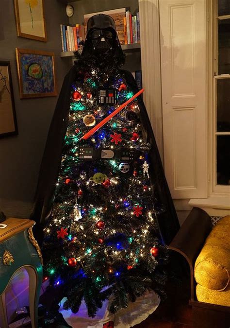 42 Inspiring Geek Christmas Décor Ideas - DigsDigs