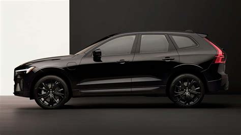 Volvo Goes Back to Black, Debuts XC60 Black Edition - autoevolution