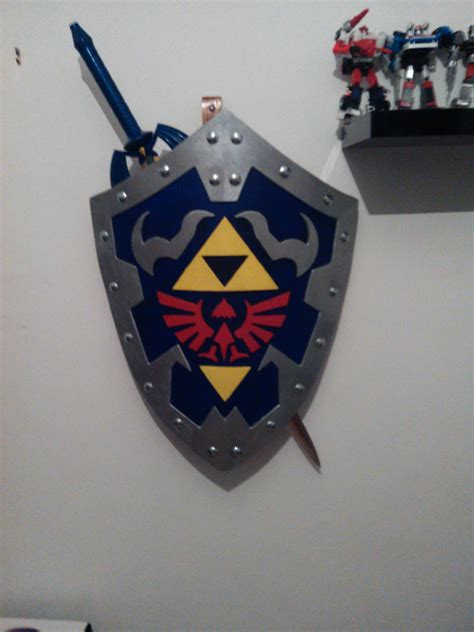 Zelda Ocarina of Time Hylian Shield replica by Chee-o on Newgrounds