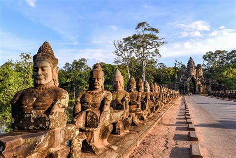 The History of Angkor Wat: From Rise to Fall to Rediscovery