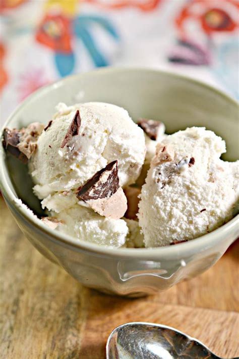 Keto Ice Cream! BEST Low Carb Keto 3 Musketeers Candy Ice Cream Idea ...