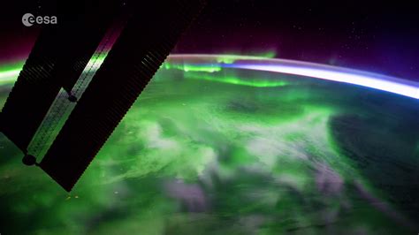 ESA - Stunning aurora as seen from the Space Station