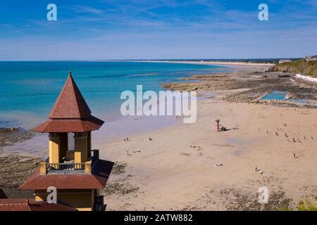 Plat-Gousset beach, Granville, Manche department, Cotentin, Normady ...