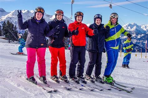 Adult Ski Lessons for All Levels (from 16 y.) from 50 € - Oetz-Hochoetz ...