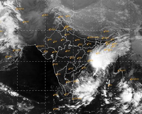 IMD Forecasts Cyclone Midhili Formation Over Bay of Bengal: Alert ...