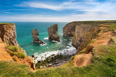 10 most Instagrammable places in Pembrokeshire - Stack Rocks ...