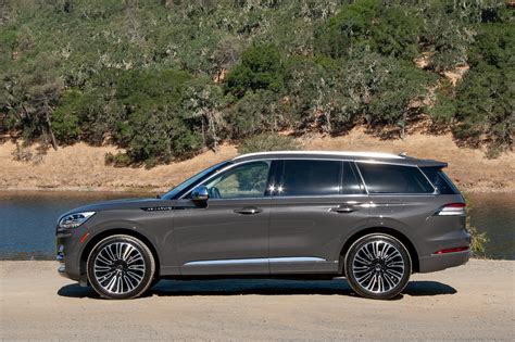 2020 Lincoln Aviator: Everything You Need to Know - CarsRadars