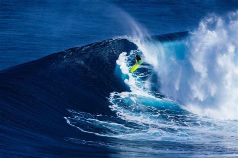 New Zealand Surf Tours | A Destination For The New Millennium