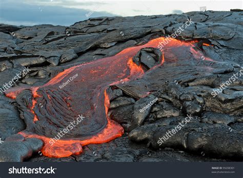 Lava Flow At Hawaii Volcano National Park Stock Photo 99208301 ...