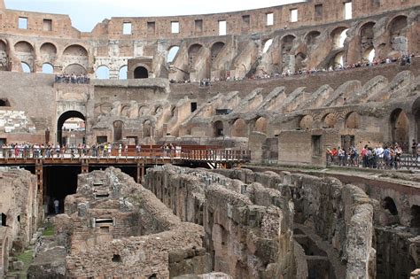 Is the Colosseum Underground Tour worth it ? Best Tickets and Tips