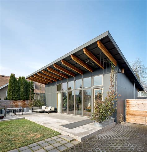 Tacoma Tiny Home Inspiration: 10 Modern Tiny House Designs We Love ...