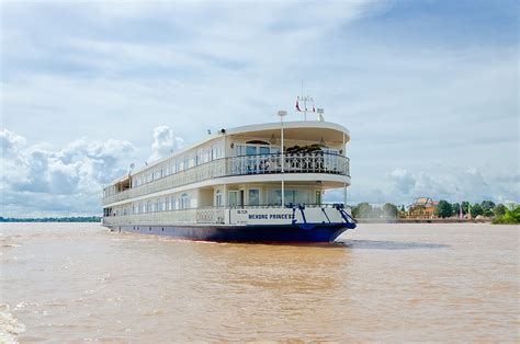 Mekong River Cruise | Luxury River Cruise from Vietnam to Cambodia