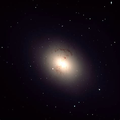 Giant elliptical galaxy NGC 1316 in Fornax Cluster | ESO