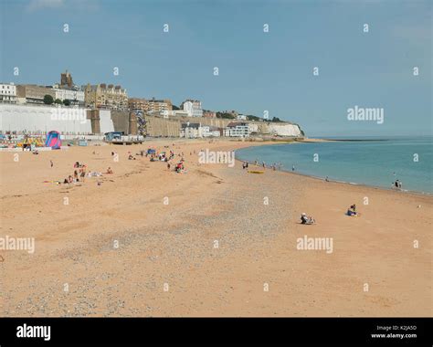 Ramsgate beach Stock Photo - Alamy