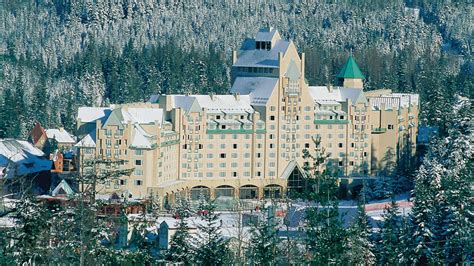 Fairmont Chateau Whistler features 'Ultimate Whistler Ski Experience ...