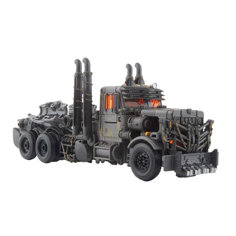 Transformers: Rise of the Beasts Scourge Brings the Pain with Hasbro