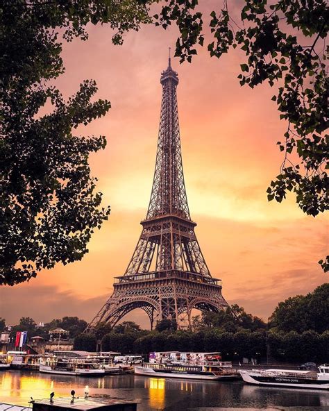 Eifel Tower - Paris, France France Eiffel Tower, Paris Eiffel Tower ...