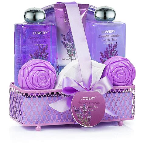 Spa Gift Basket - Luxurious 7 Piece Bath & Body Set For Women, Lavender ...