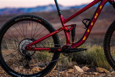 2023 Vitus Mythique 140mm Trail Bike starts at $1,999 USD - Bikerumor