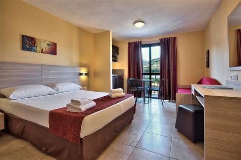 LUNA HOLIDAY COMPLEX (AU$56): 2022 Prices & Reviews (Mellieha, Malta ...