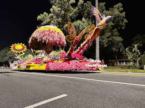 Here’s a Rose Parade secret. See floats get staged on New Year’s Eve ...