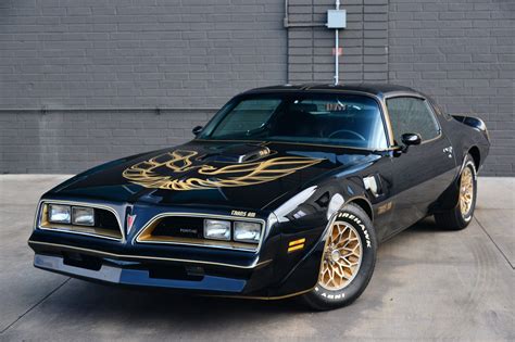 1977 Pontiac Firebird Trans Am Y82 for sale on BaT Auctions - sold for ...