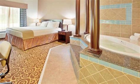 Jacuzzi suite in Holiday Inn Express Hotel & Suites Kansas City, MO ...