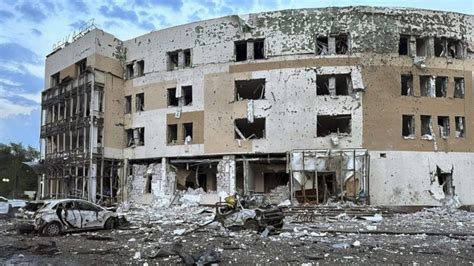 Russian missile hits hotel used by UN in Zaporizhzhia – Euractiv