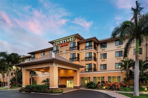 Courtyard Maui Kahului Airport- Kahului, HI Hotels- First Class Hotels ...