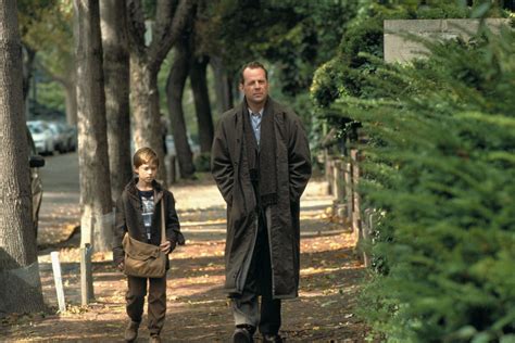 I rewatched 'The Sixth Sense' and here is every single time it makes ...