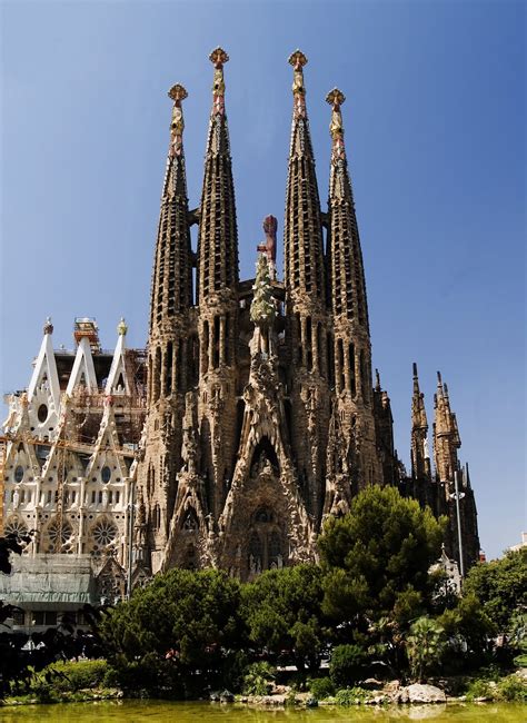 Sagrada Familia - Barcelona, Spain ~ World Travel Destinations