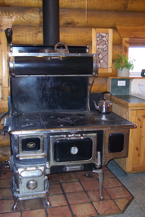 404 Not Found | Antique stove, Wood stove cooking, Vintage stoves