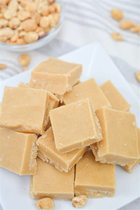 Peanut Butter Microwave Fudge | Slow Cooker Living