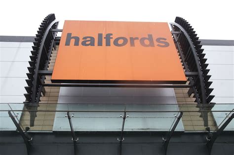 Halfords snaps up Kent-based tyre specialists for £15m | Shropshire Star