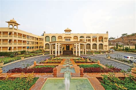 CLUB MAHINDRA UDAIPUR (Udaipur, India) - foto's, reviews en ...