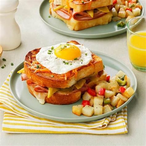 25 Best Breakfast Sandwich Recipes - SHARP ASPIRANT