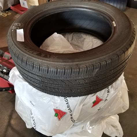 SET OF 4 MICHELIN 205/55R16 TIRES - Big Valley Auction