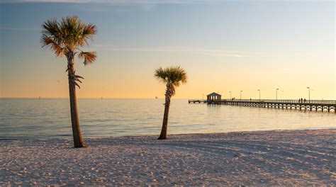 Visit Biloxi Beach in Biloxi | Expedia