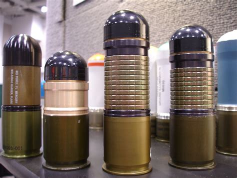 Milkor USA M32 MGL 40mm Multi-Shot Grenade Launcher Range Session ...