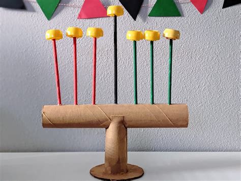 How to Make Simple Kwanzaa Crafts for Kids