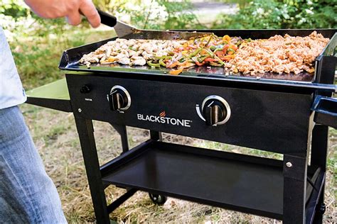 Blackstone 2-Burner Flat Top Propane Gas Grill with Side Shelves ...