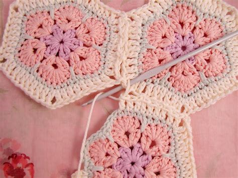 African Flower Hexagon Join-as-you-go Tutorial | Tricot et crochet ...