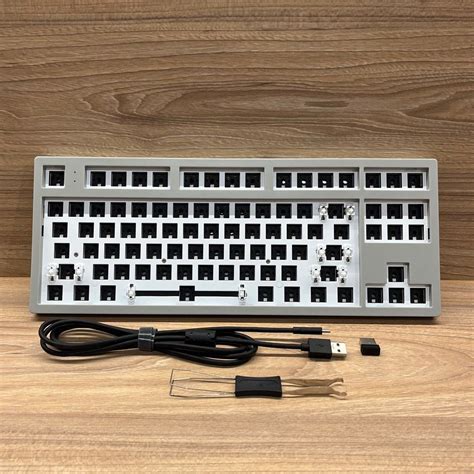 BNIB MK870 Wireless Mechanical Keyboard Barebones Kit, Computers & Tech ...