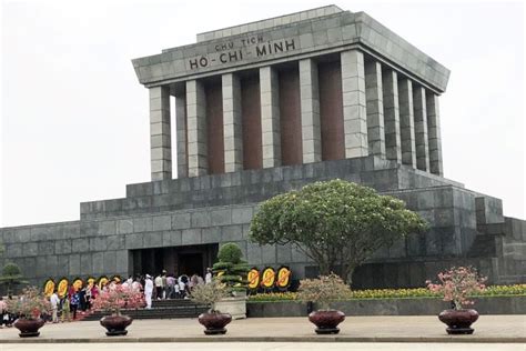 Ho Chi Minh Mausoleum - Everything about Uncle Ho's Mausoleum