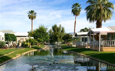 We have the most scenic palm springs rv resort around - Desert Aire Resort